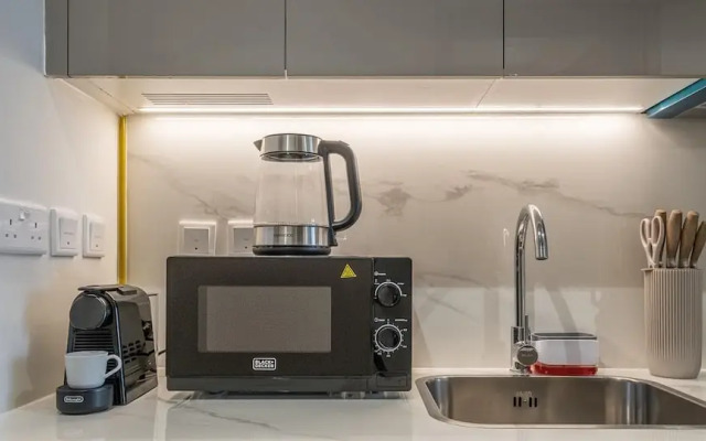 Comfortable Studio 10mins Away From Dubai Mall