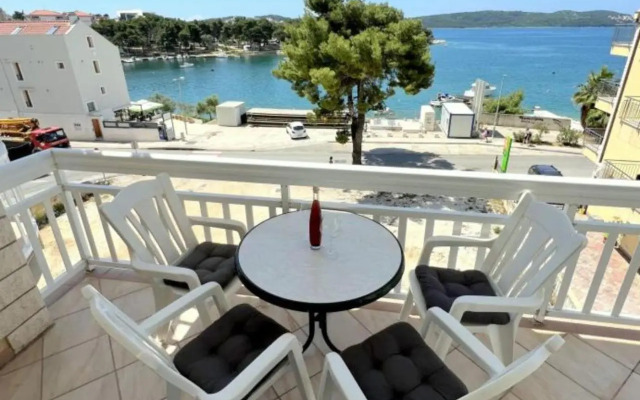 Apartman Tomi Trogir