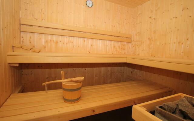 Luxurious Chalet In Zell Am See With Sauna