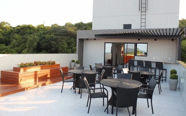 Legacy Suites by Daybyday