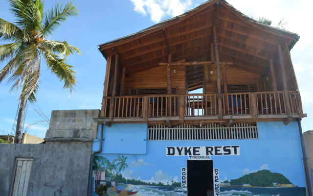 Dyke rest