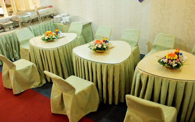 Saigon Charm Hotel