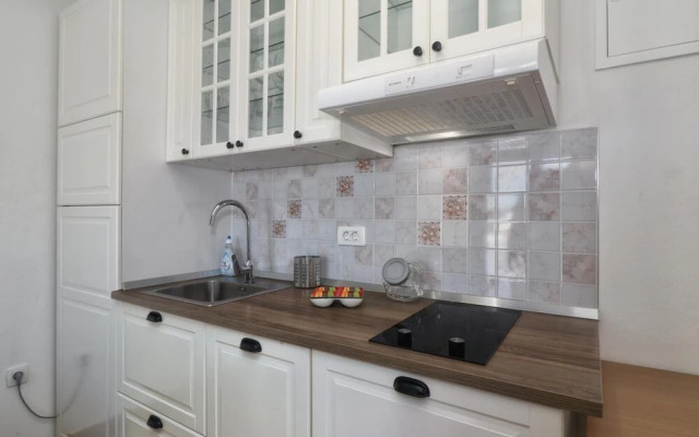 Apartments Korina and Dadi