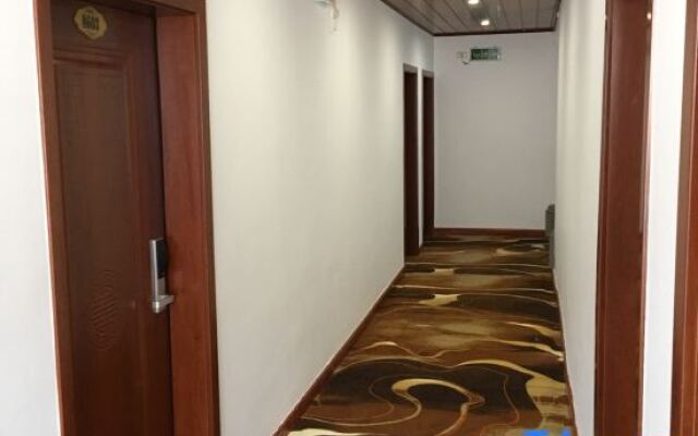 Tianzhiyi Business Hotel