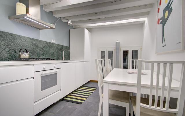 6 WINDOWS! GRAND CANAL PANORAMA VIEW, Aircond Wifi