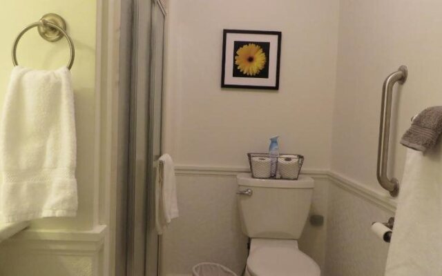 Cape House Bed and Breakfast
