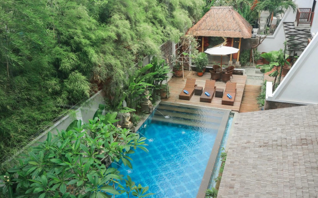 ZEN Rooms Shri Laksmi Seminyak