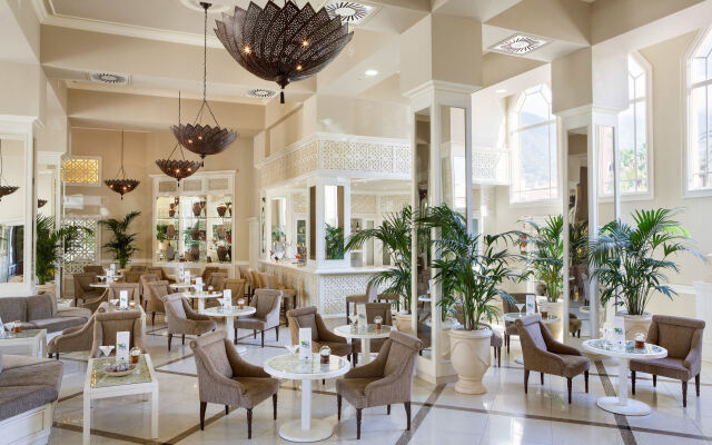Hotel Riu Garoé