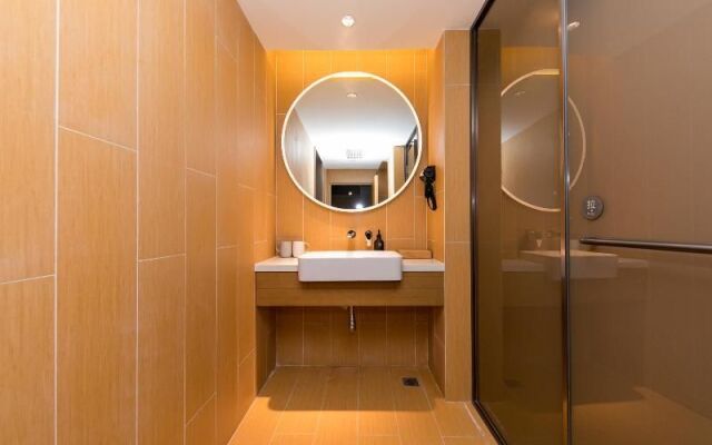 Ji Hotel Shanghai Xinzhuang South Square