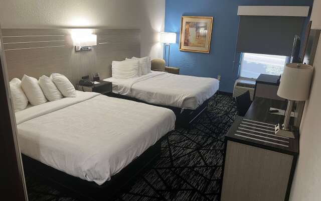 Baymont by Wyndham Monroe Ohio