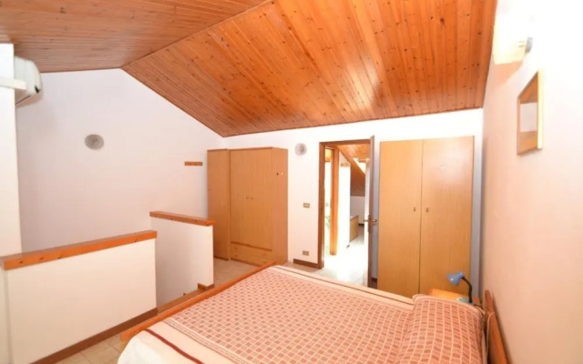 Spacious and Bright Flat With Swimming Pool - Beahost