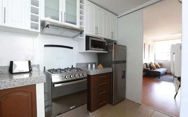 70's Rock Themed Apartment near Malecón de Miraflores