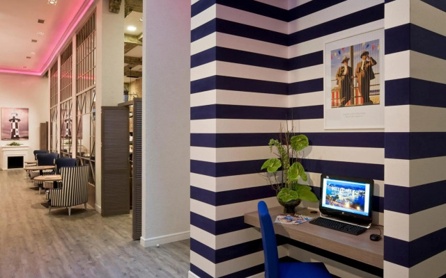 Estilo Fashion Hotel