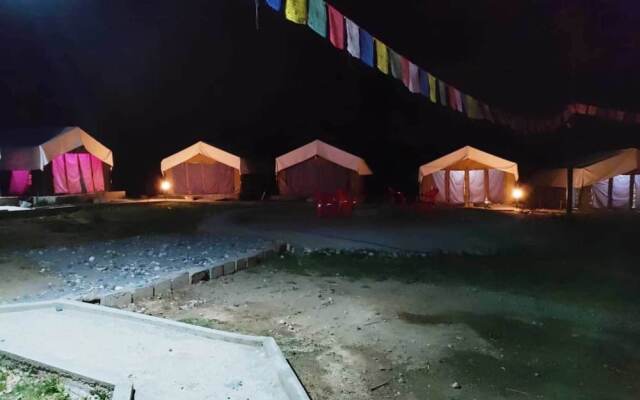 Hotel Nubra Delight and Camps