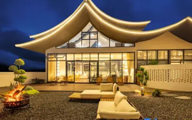 Reclusive·Snow Mountain Star-Viewing Private Hot Spring Boutique Hotel