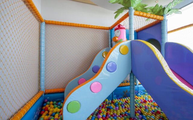 White Sand Beach Residences Pattaya