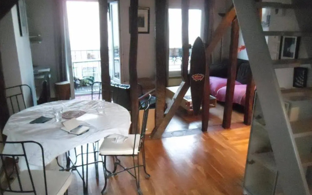 Moulin Rouge Backstage