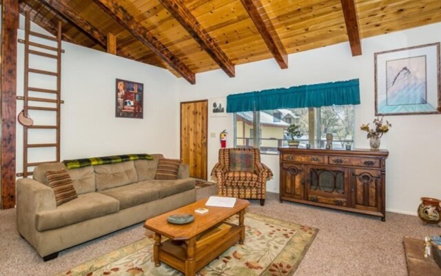 Twin Oaks #1949 by Big Bear Vacations