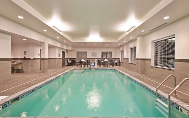 Hampton Inn & Suites North Huntingdon-Irwin