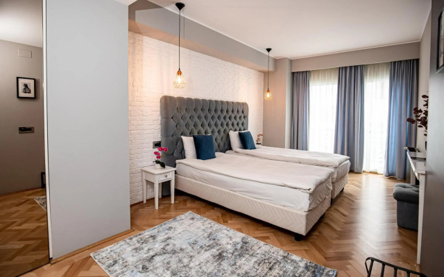 Venis Boutique Hotel