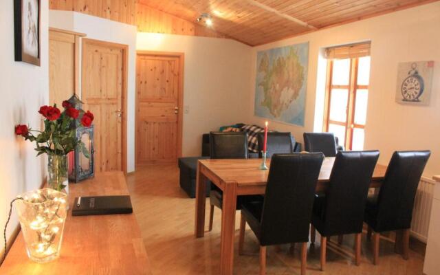 Arabær Holiday Home