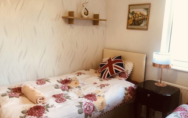 Centrally Located 4 Bedroom House