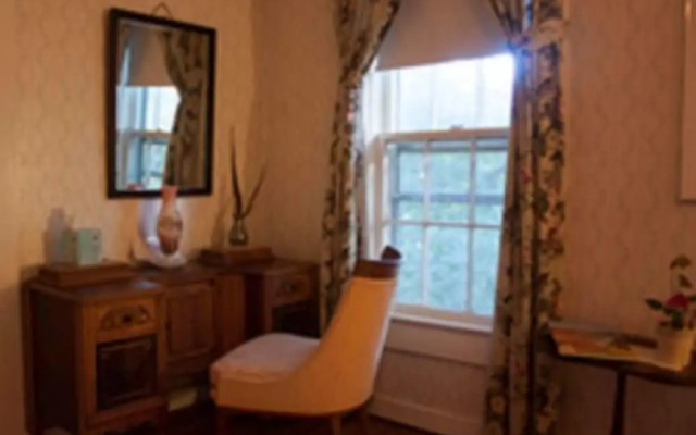 Black Mountain Inn