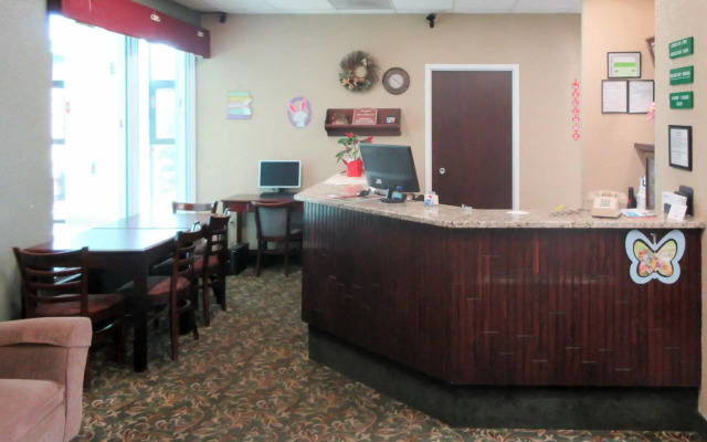 Posh Inn & Suites