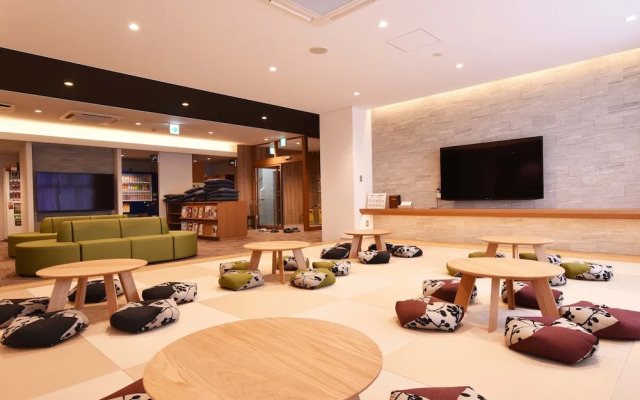 Nayoro Onsen Sunpillar