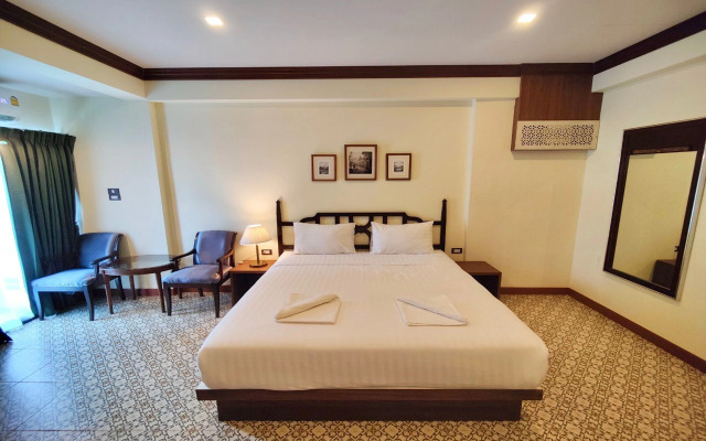 Baan Chao Khun Hotel