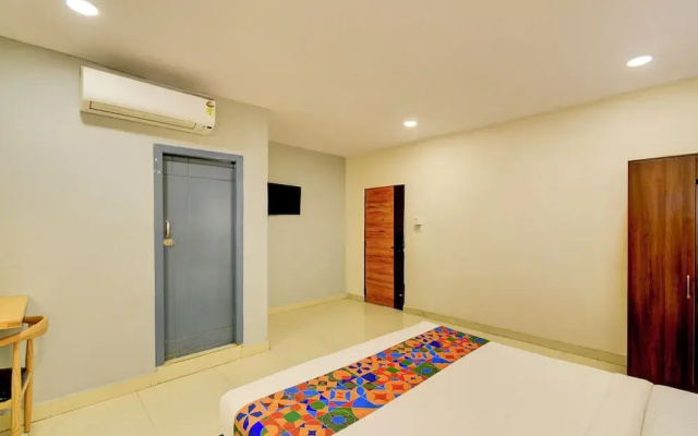 Fabhotel Casa Grand Nacharam