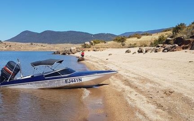 Summit 7 – Beach – Jindabyne