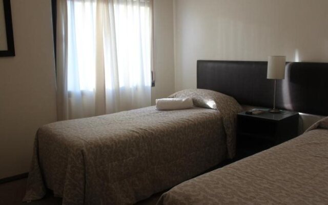 Hotel Genoves