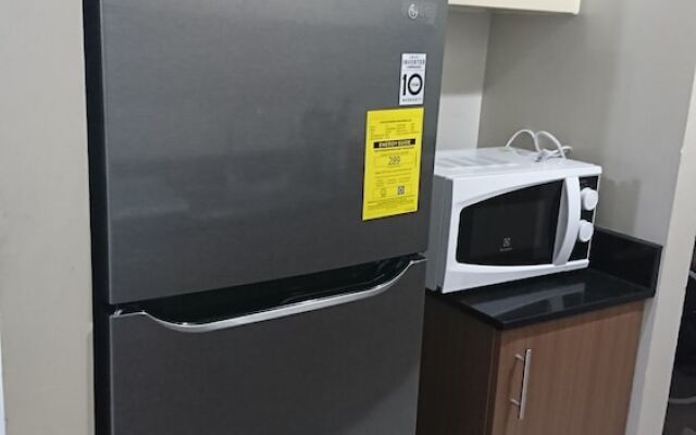One Palmtree - 2BR Across Airport