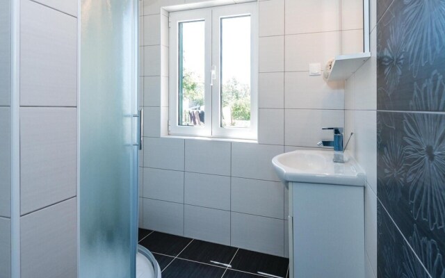 Stunning Home in Betina With Wifi and 3 Bedrooms