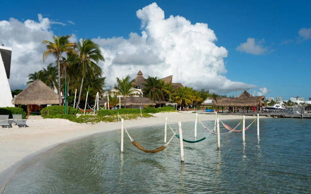 Cancun Bay All Inclusive Hotel