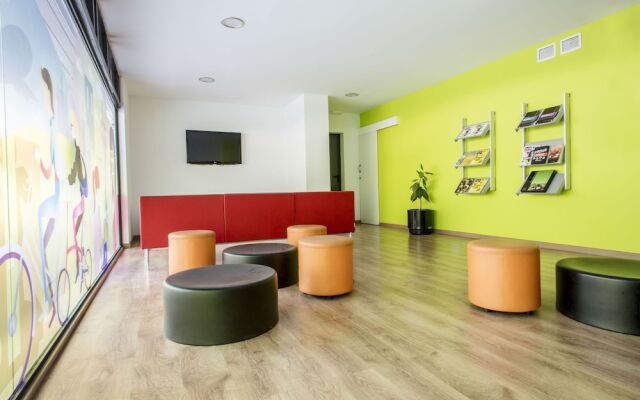 Residencia Universitaria Resa Lesseps
