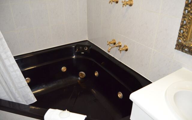 Devere Hotel