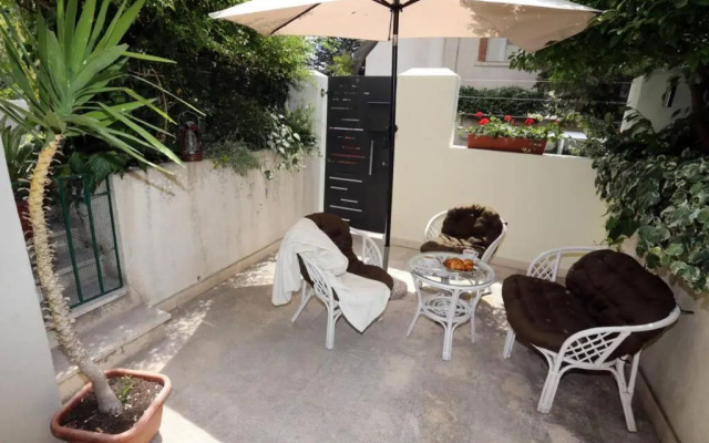 Joy4You Apt near Beach and Center