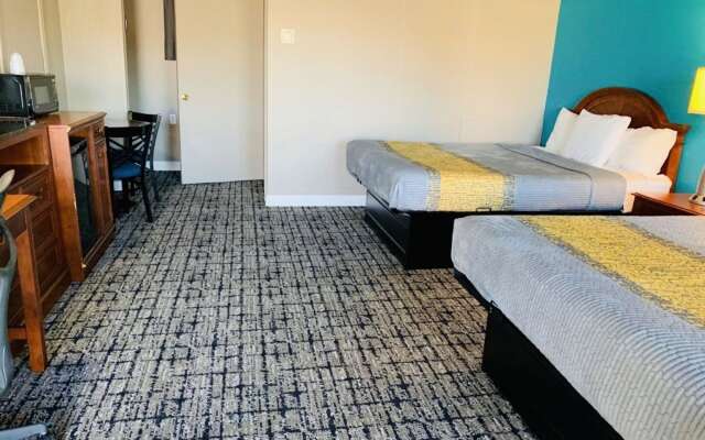 Hometowne Inn & Suites