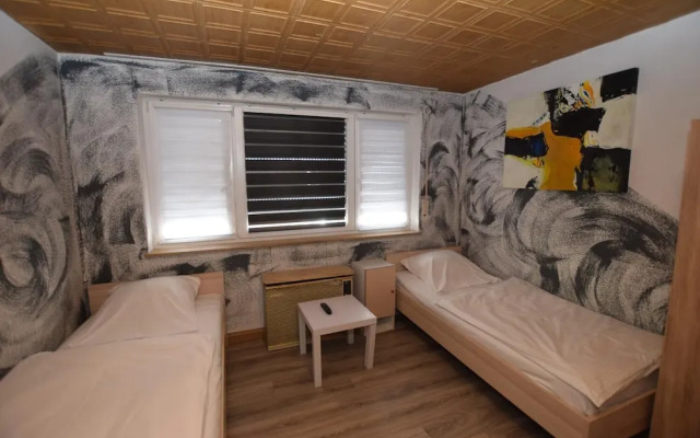 AB Apartment 42 near Cannstatter Wasen