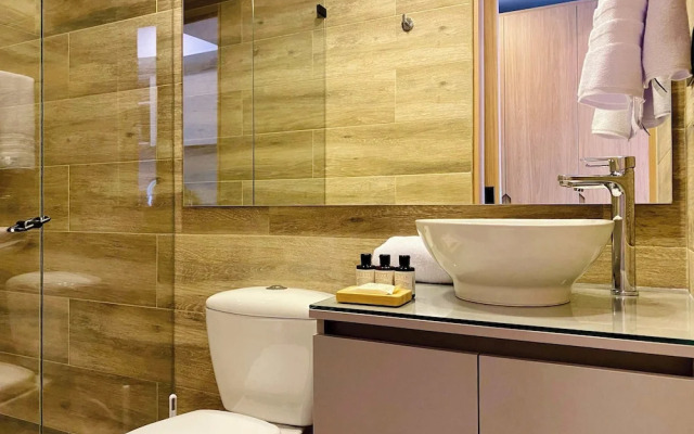 w Marvelous Loft in Polo