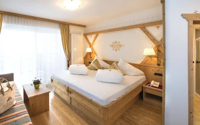 ABINEA Dolomiti Romantic Spa Hotel