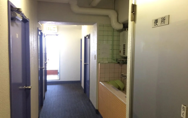 Shochikubai Hostel No.3 - Men Only