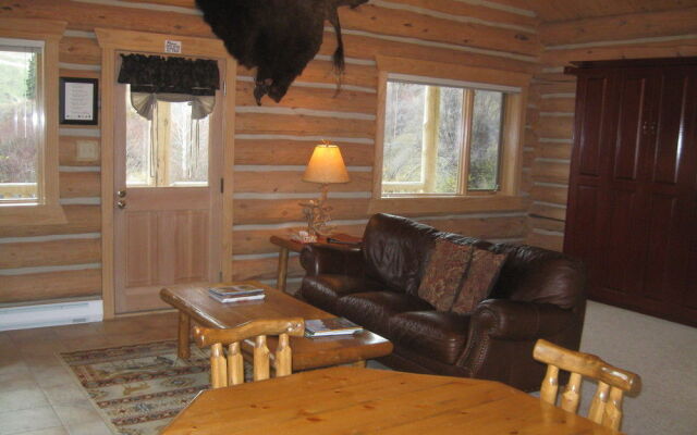 Rye Creek Lodge