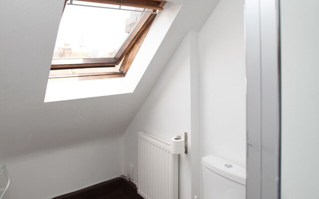 Private Studio in Harrow Flat 3