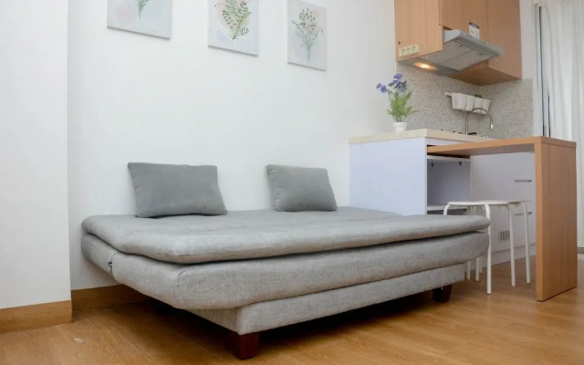 Gorgeous and Cozy 2BR at Bassura City Apartment