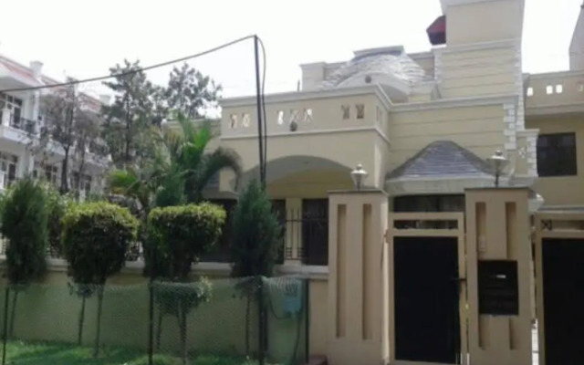 OYO 8492 New Star House