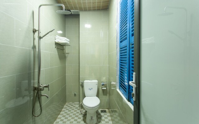 SPOT ON 729 The '90s Hostel