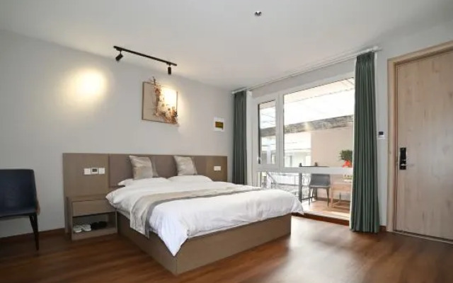 Miyun Waterfront Homestay